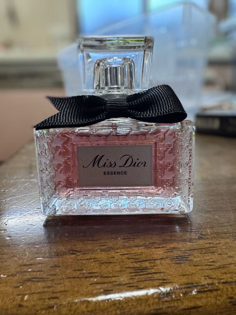 ミスディオール Miss Dior Essence 36ml 香水