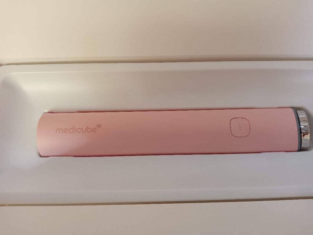 medicube BOOOSTER PRO MINI　ブースタープロミニ 美顔器
