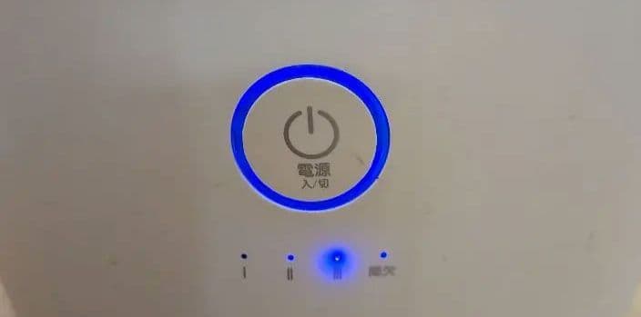 ホワイト 置き型加湿器 スリムデザイン