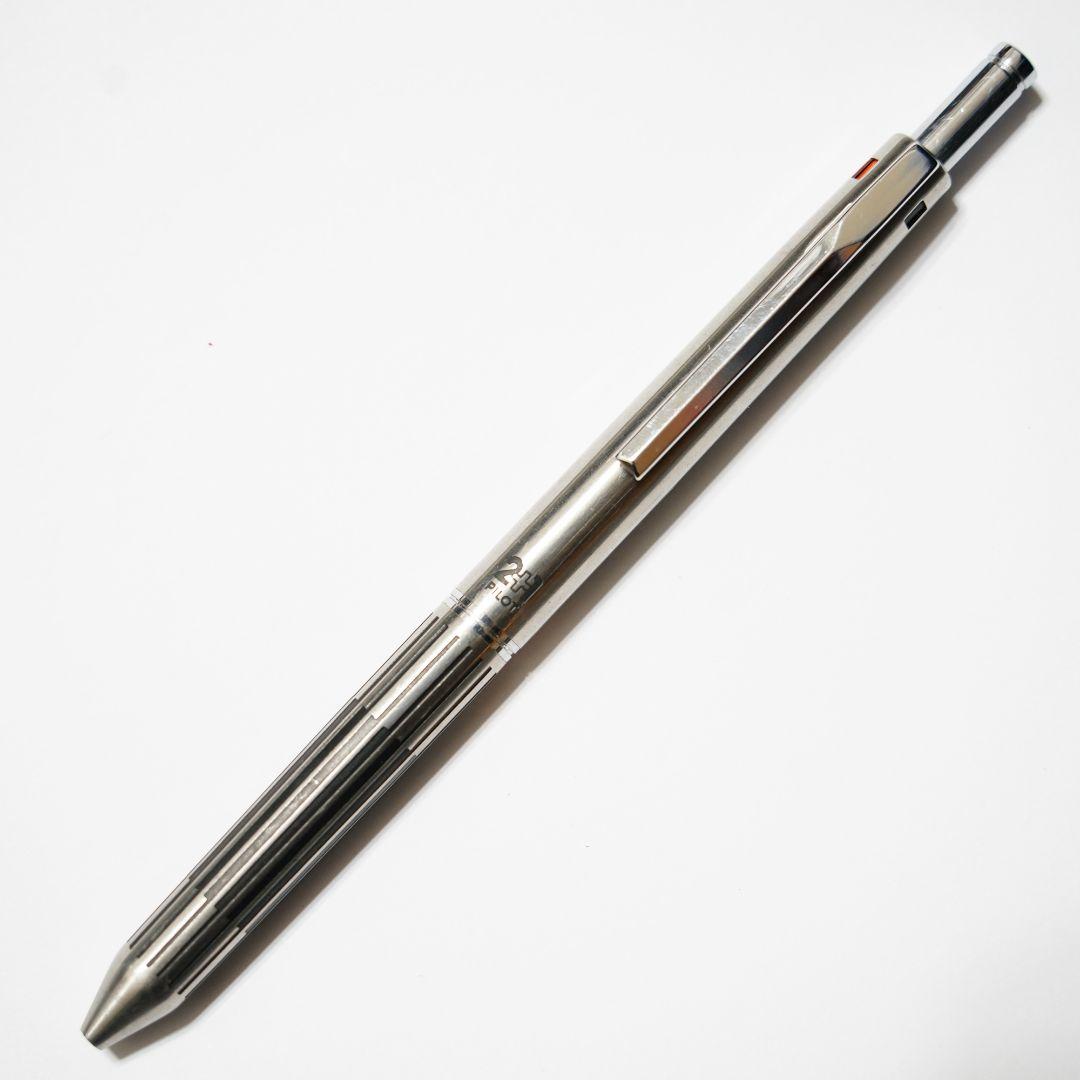 Pilot　2+1　廃盤ボールペン　多機能ペン　振り子式　蝕刻加工　パイロット
