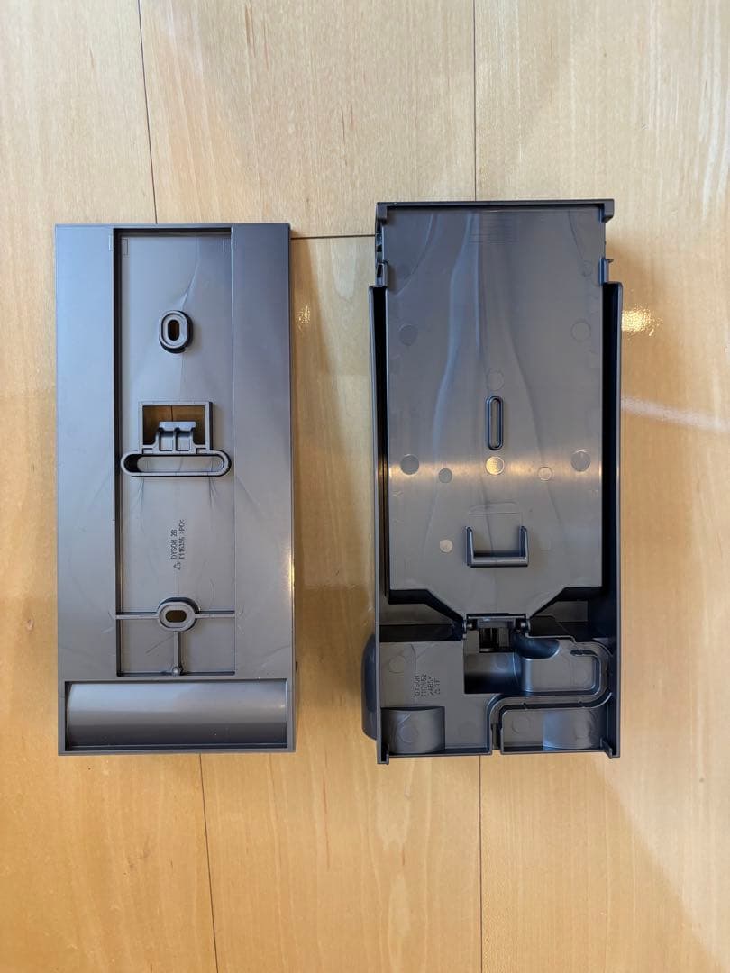 【正規品】ダイソン　v11アタッチメント　スタンド　本体なし