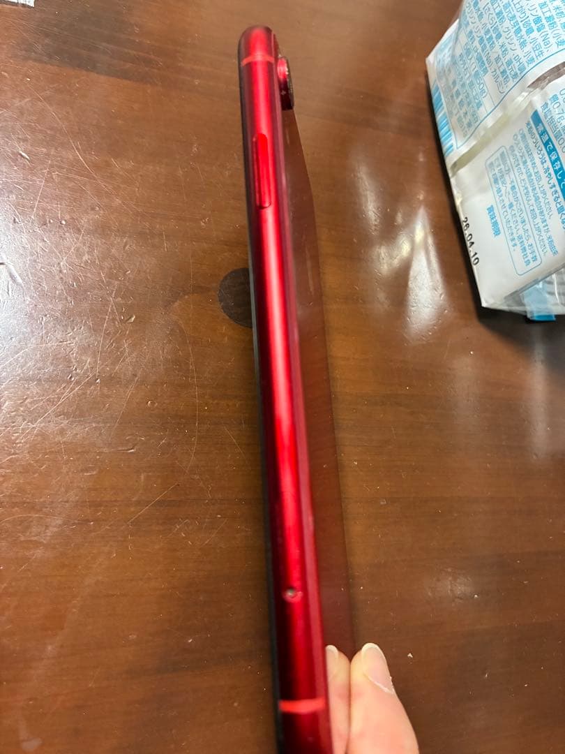 Apple iPhone XR (赤, 64GB)