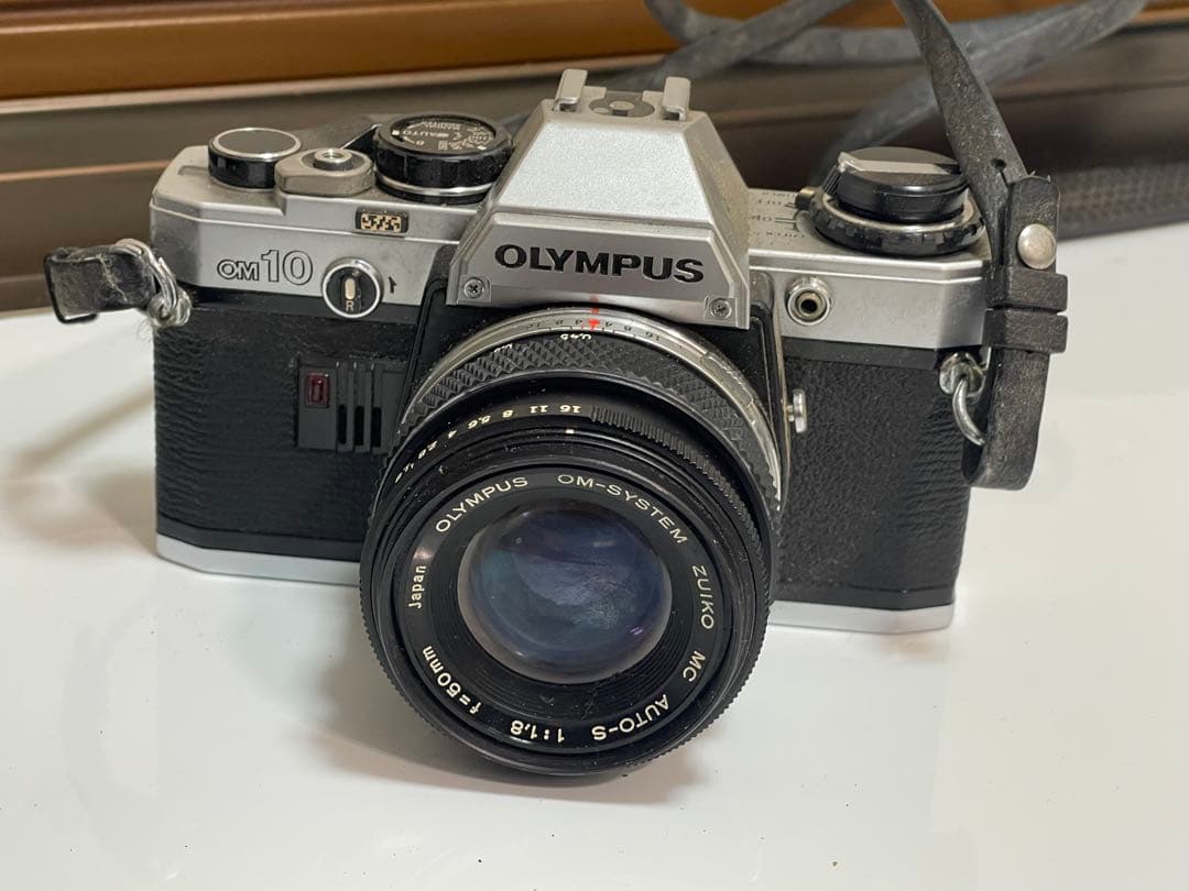 OLYMPUS OM-10 フィルムカメラ 50mmレンズ付き
