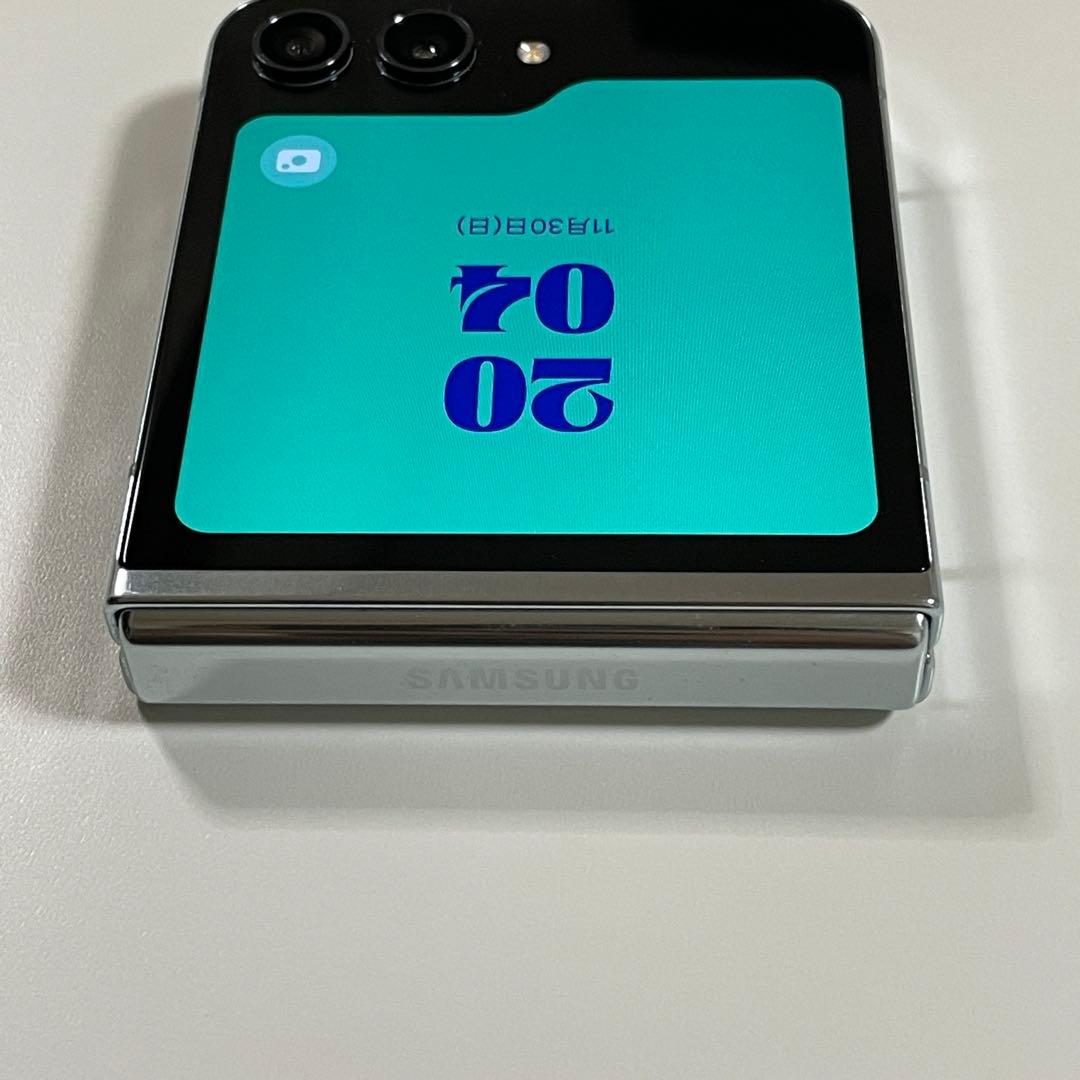 Samsung Galaxy Z Flip5 256GB ミント　SIMフリー