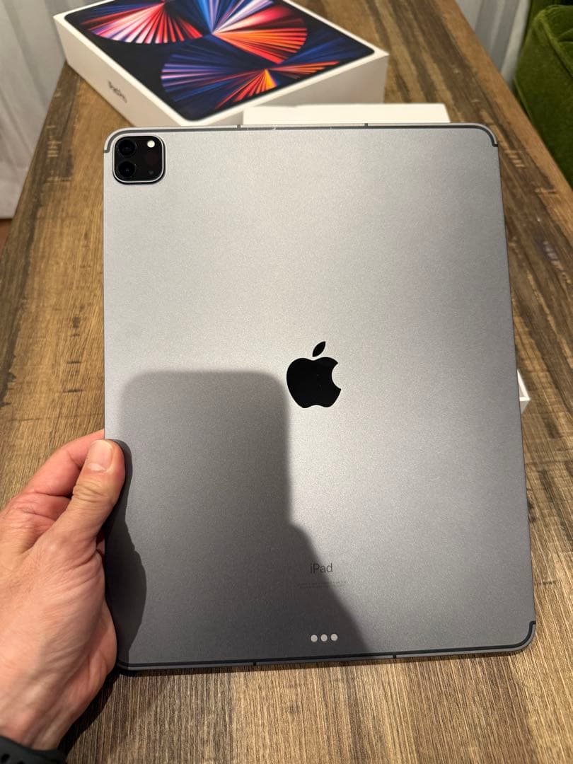 第5世代12.9 iPadPro Wi-Fi Cellular 2TB おまけ