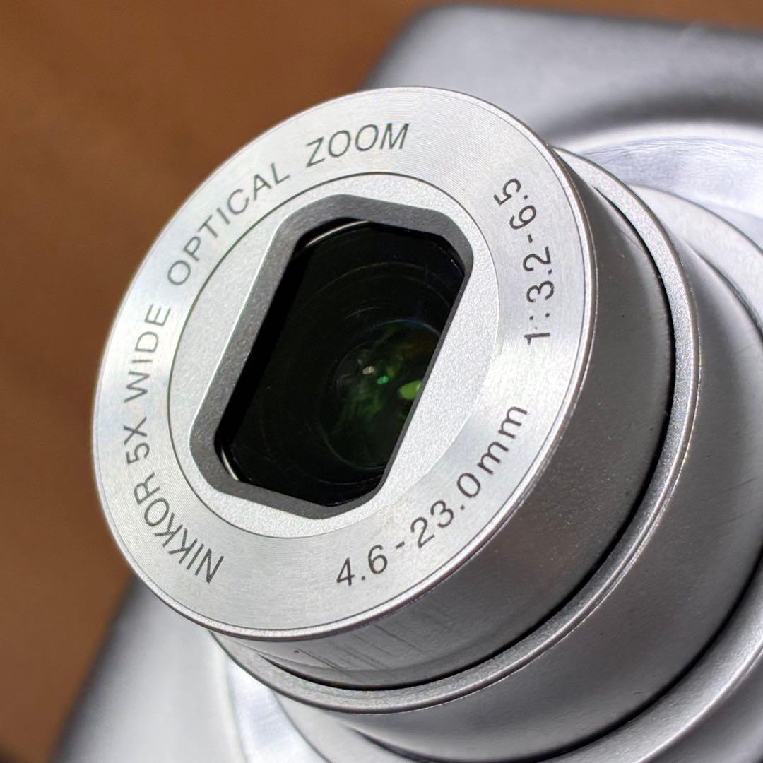 【良品】Nikon COOLPIX A100 シルバー コンパクトデジタルカメラ
