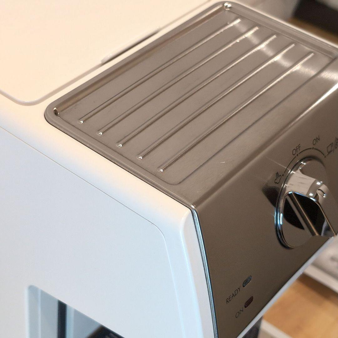 【 キレイです 】デロンギ エスプレッソ・カプチーノ メーカー　ECP3220J