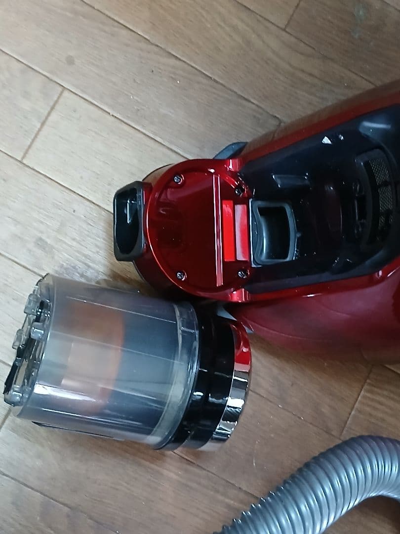 東芝 2022年製 トルネオ ミニ サイクロン掃除機 クリーナー レッド