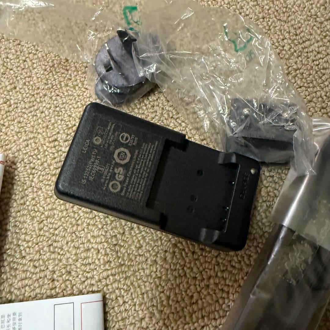 LEICA SOFORT インスタントカメラ レッド 赤