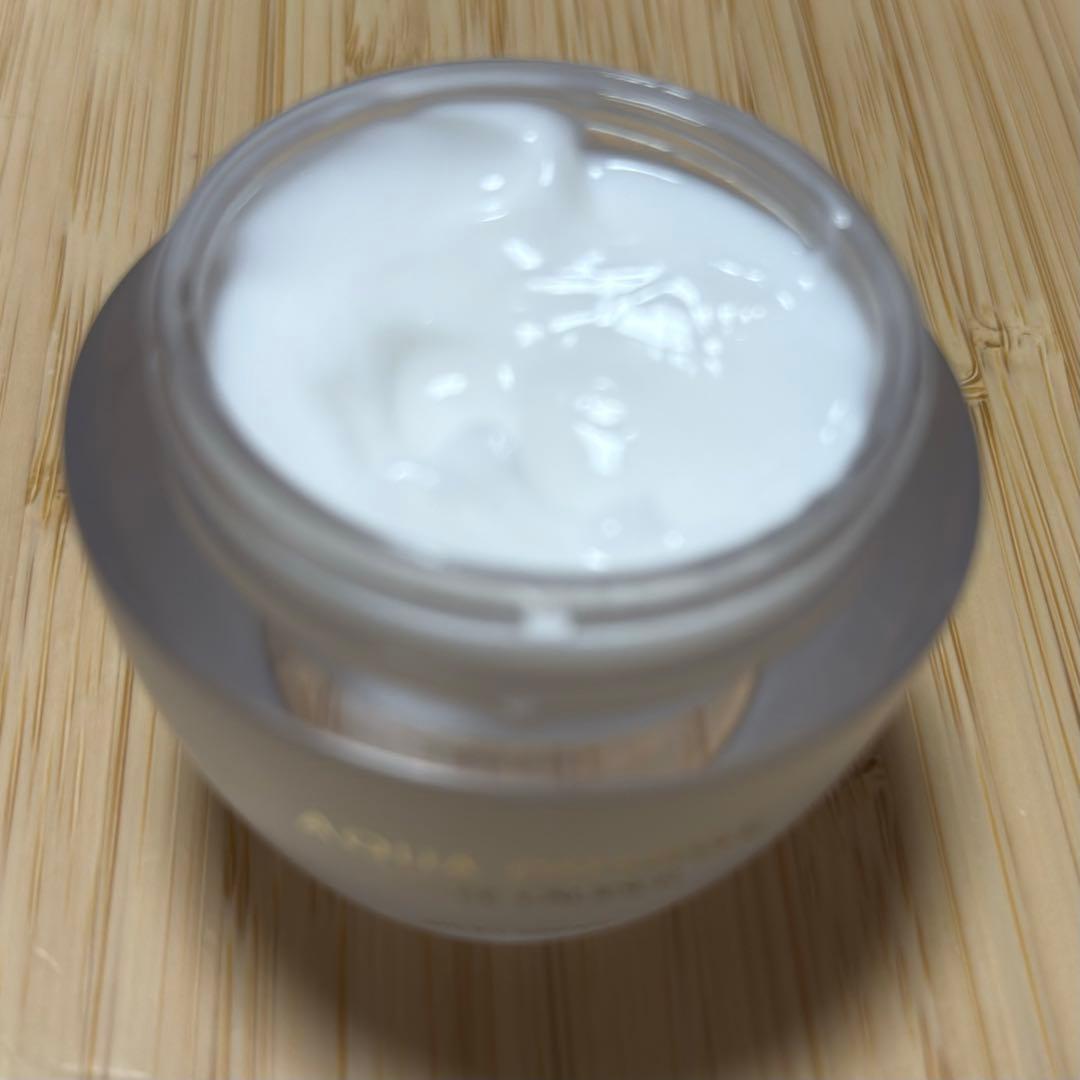 エスティローダー　アクアチャージ　ミルキークリーム　50ml