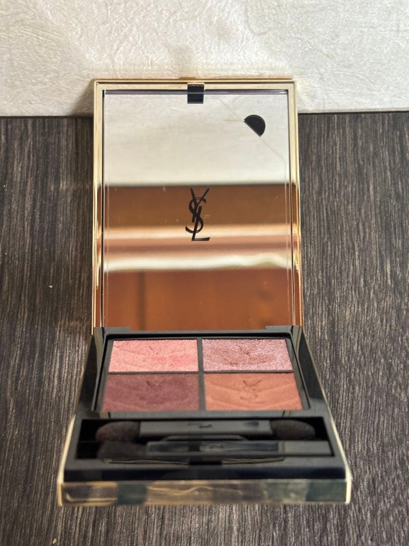 YSL【新色登場】クチュール ミニ クラッチ