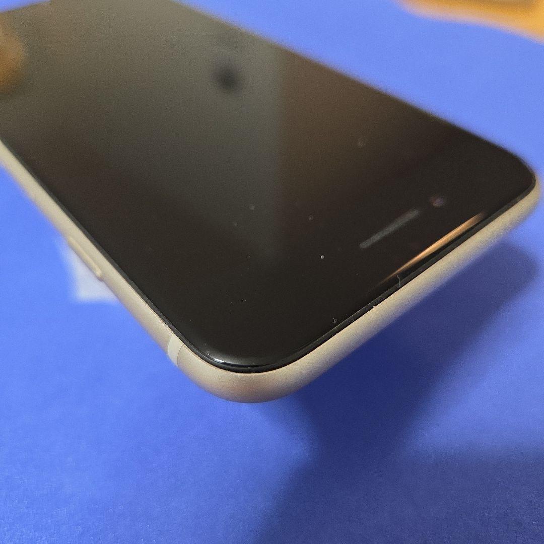 iPhone SE3 64GB　非純正バッテリー交換品　③