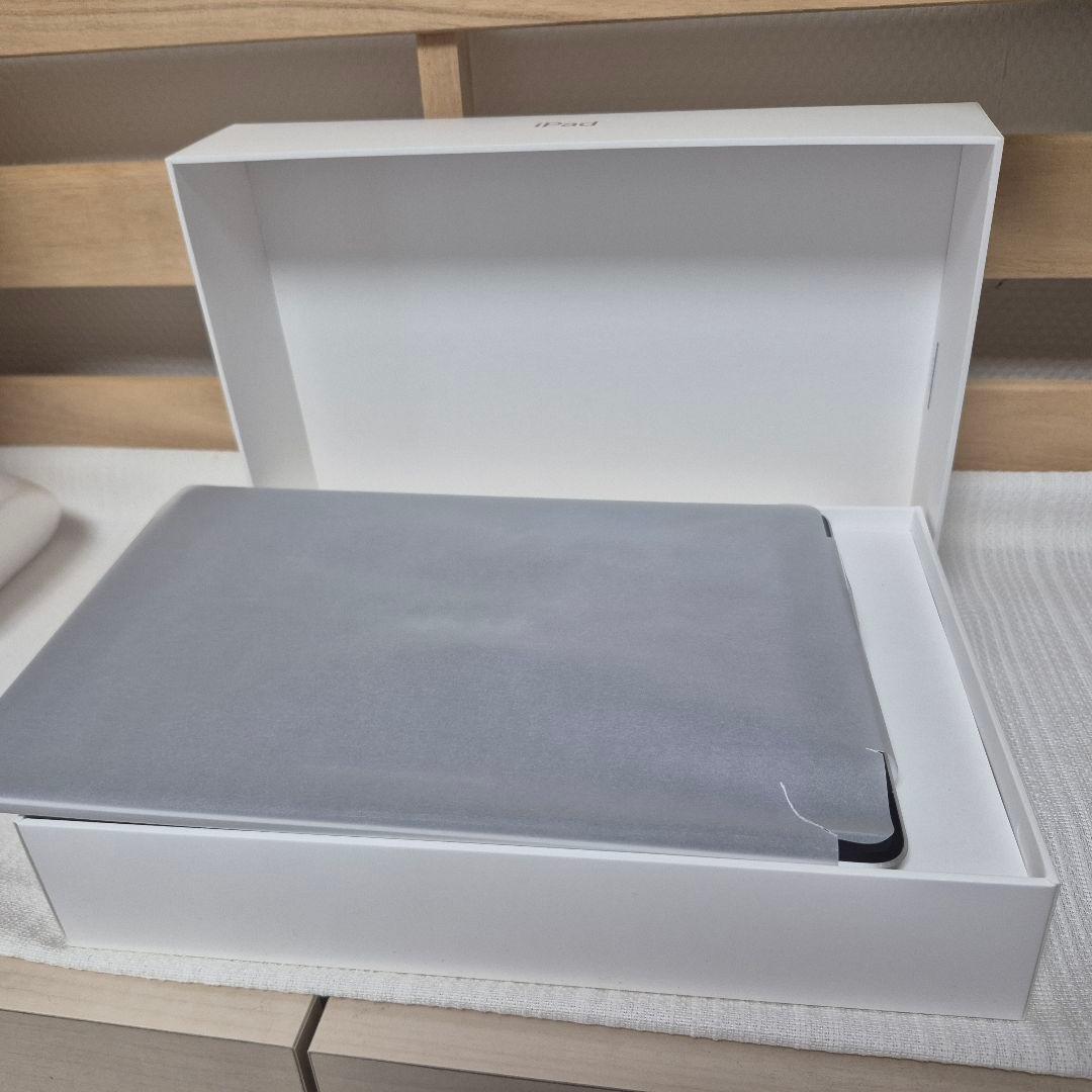 U*i様 iPad (第9世代) Wi-Fi 64GB