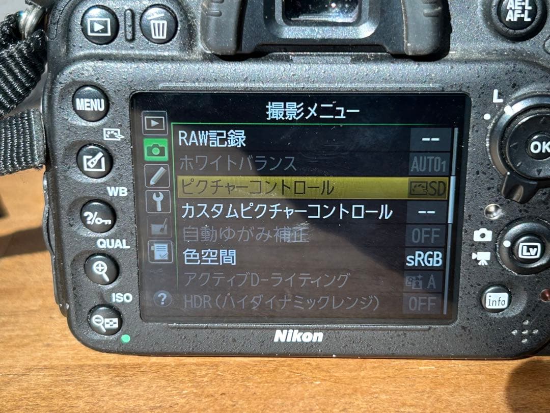 デジタルカメラ Nikon D610