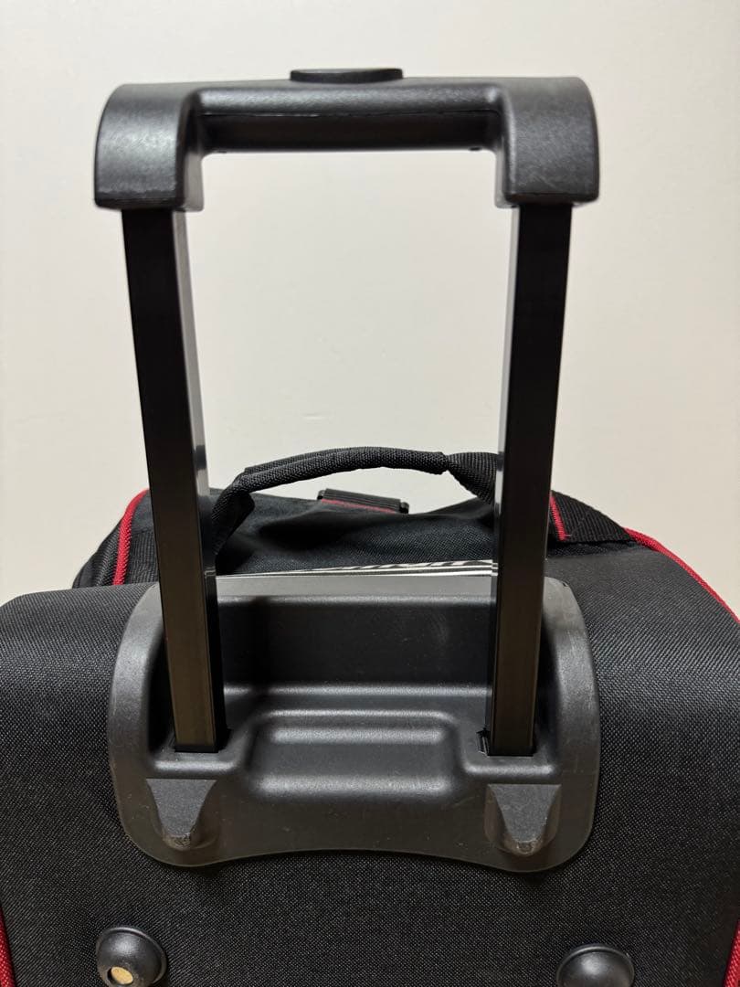 Coleman コールマンキャリー付き　ボストンバッグ　黒/赤　大容量　美品