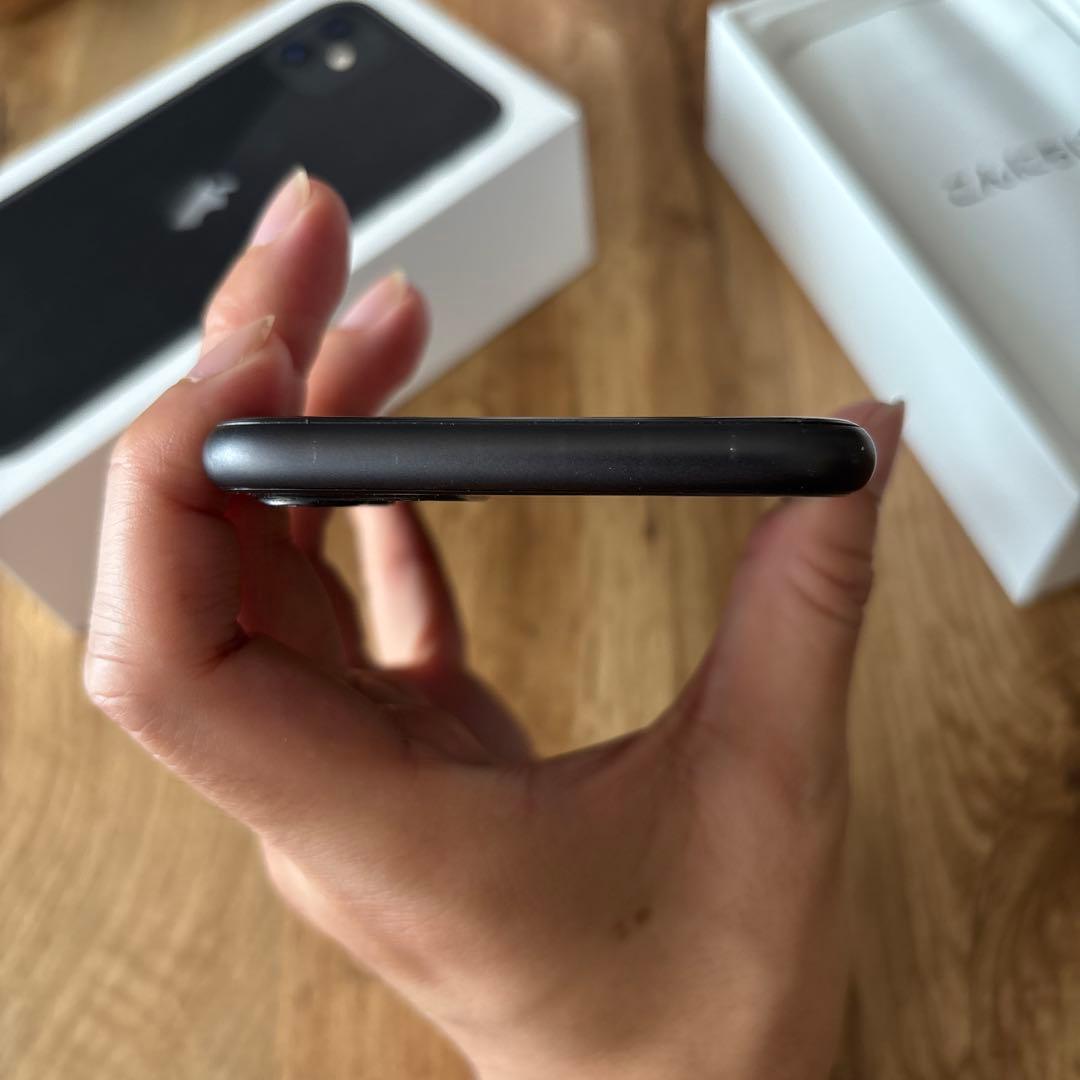 Apple iPhone 11 ブラック 128 gb 箱付き