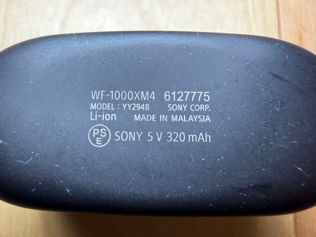 SONY WF-1000XM4 本体