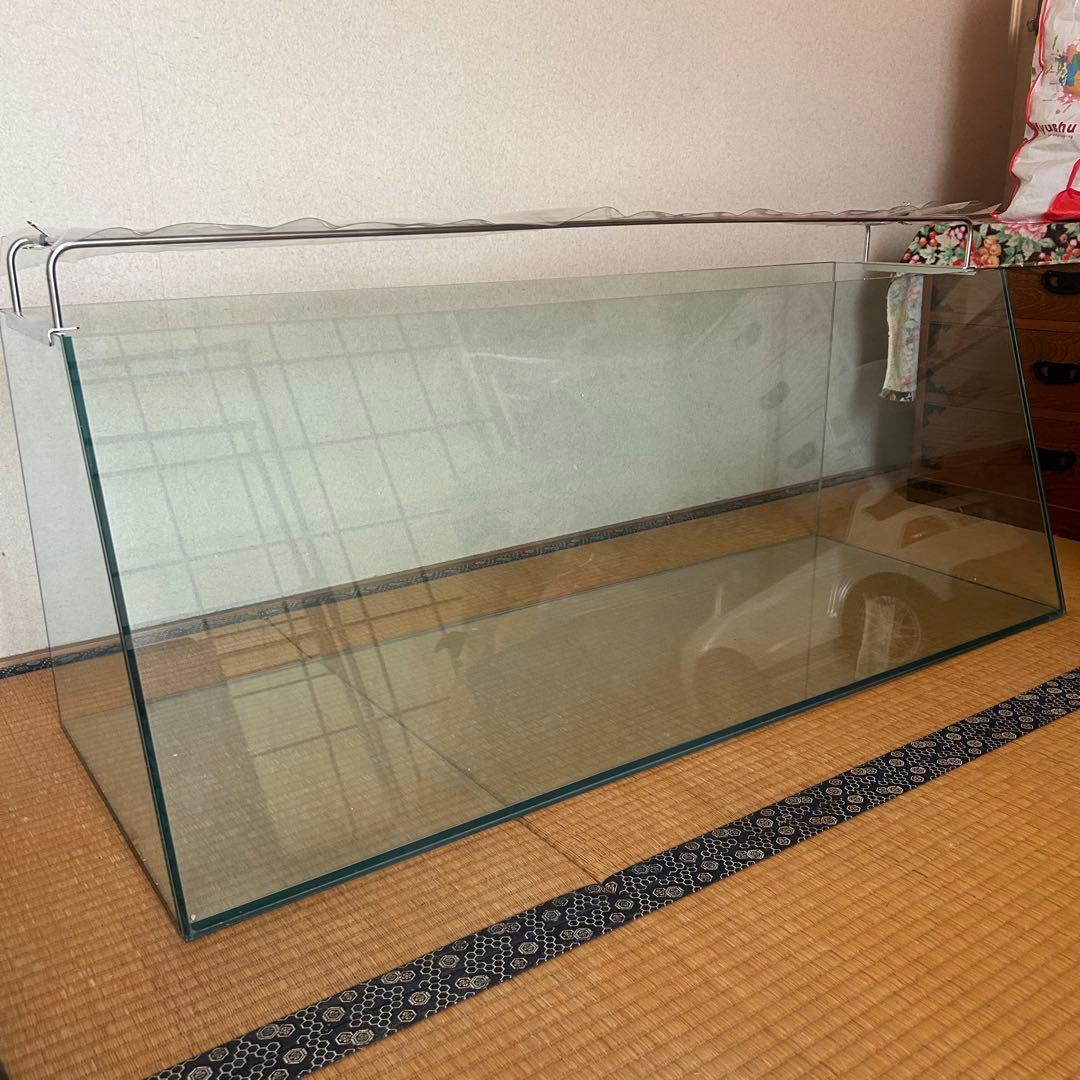 【新品！送料込】120センチ　ガラス水槽　スタンド付