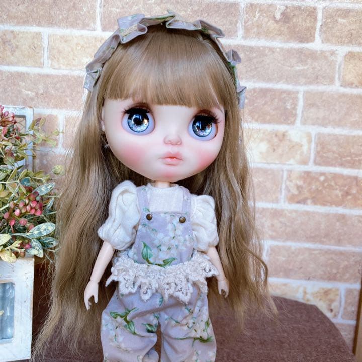 ハンドメイド　ネオブライスサイズ　サロペット&ヘッドドレスセット　スズラン