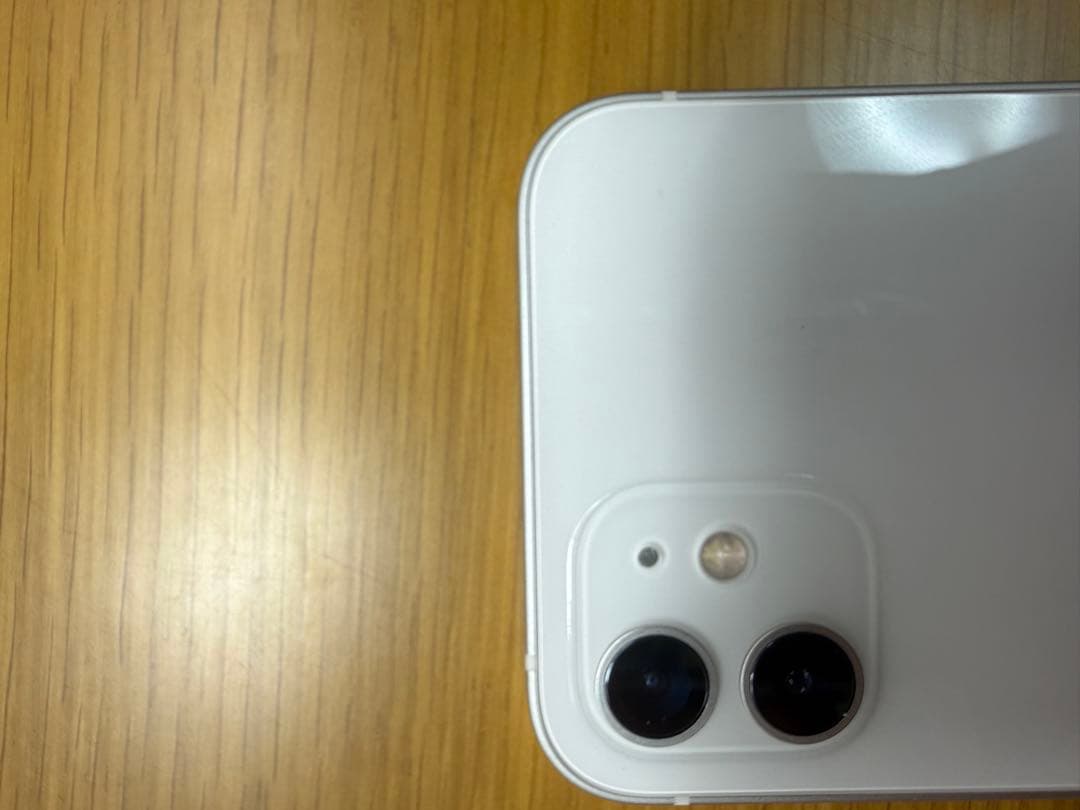 iPhone 12 64GB ホワイト SIMフリー