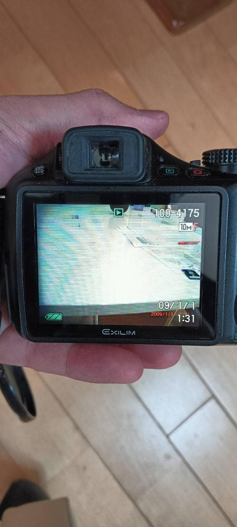 CASIO　EXILIM　デジタルカメラ　ハイスピードカメラ　美品