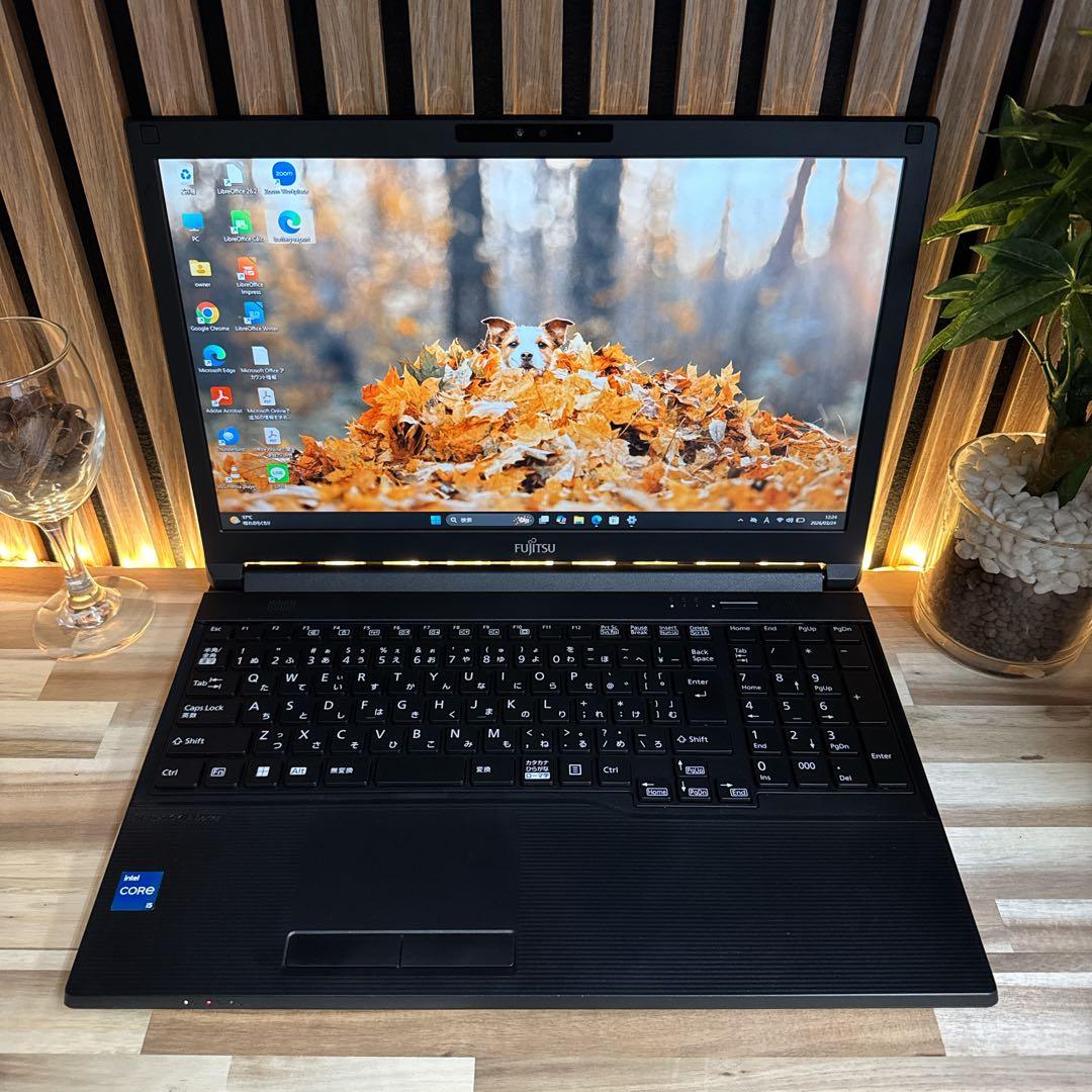 新型2022年式‼️LIFEBOOK A5512☘FHD☘️第12世代☘ノートPC