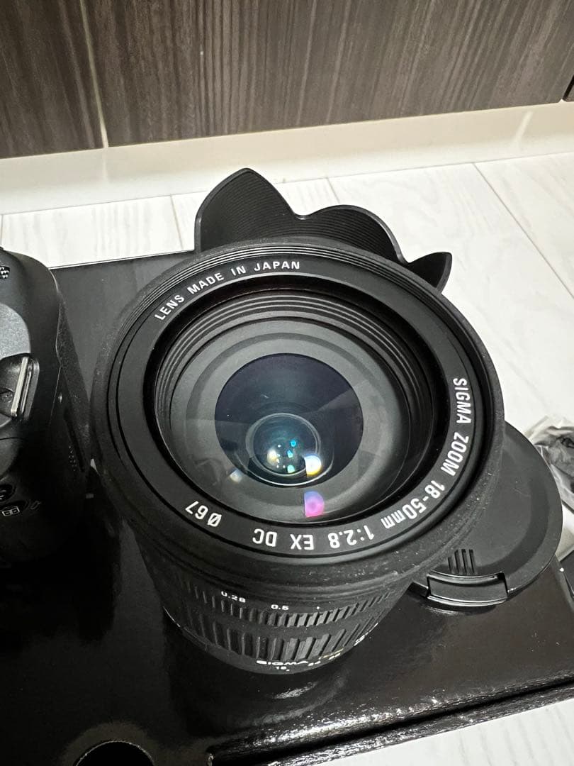 SIGMA 18-50mm f/2.8 EX DC ズームレンズ