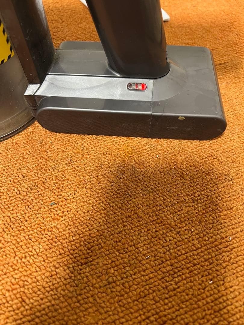 Dyson V8 slim fluffy 掃除機