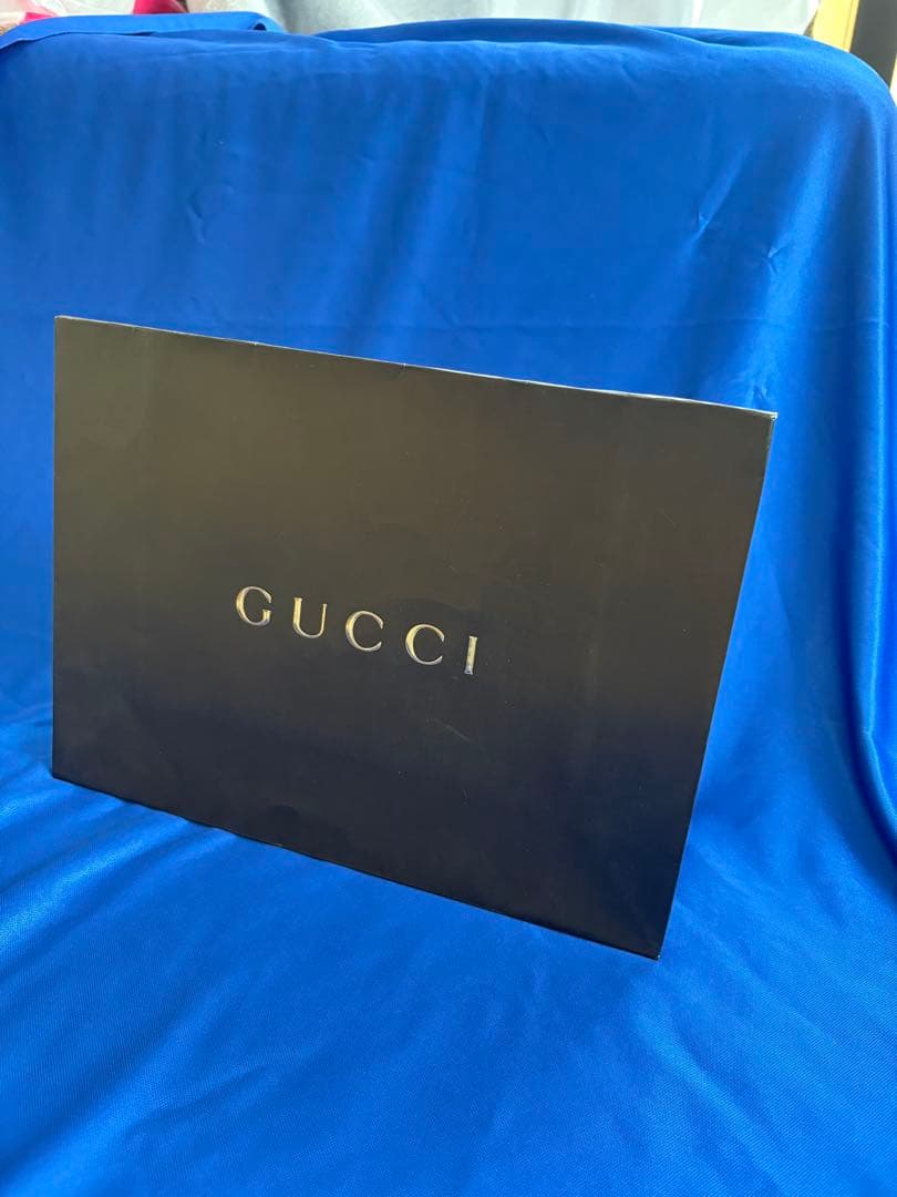 GUCCI ギフト用　プレゼントケース