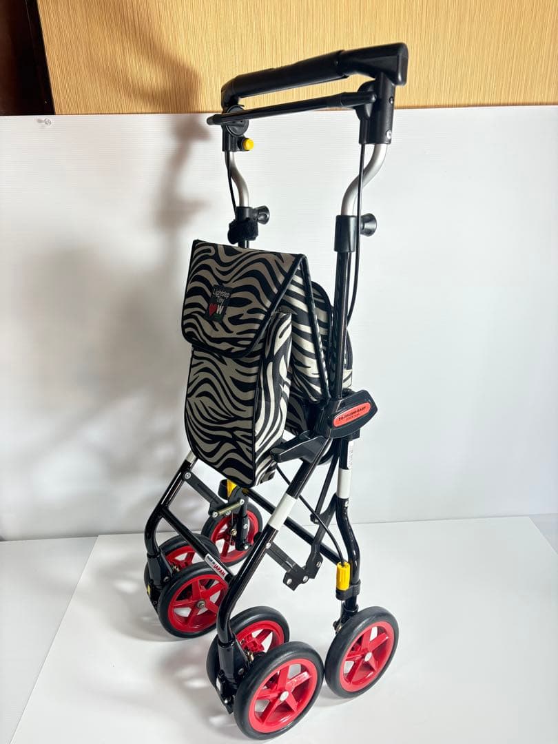 象印ステップタイニーＷヌーボー コンパクトタイプ 座れるシルバーカー 歩行補助車