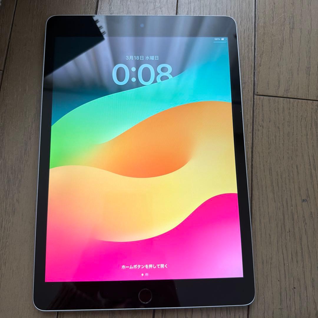 Apple iPad 10.2インチ シルバー 本体　第九世代
