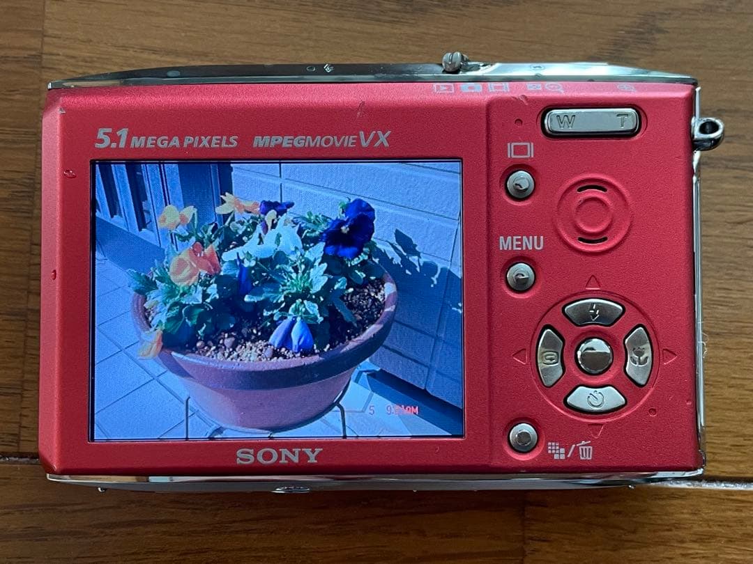 【動作確認済】SONY Cyber-shot DSC-T5レッド 付属品有