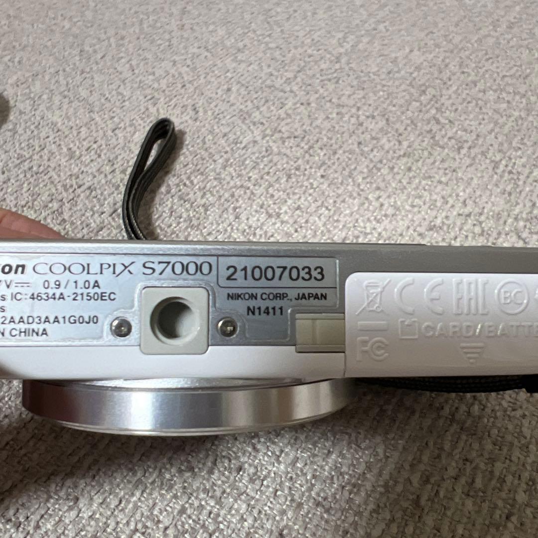 Nikon COOLPIX S7000 ホワイト Wi-Fi搭載