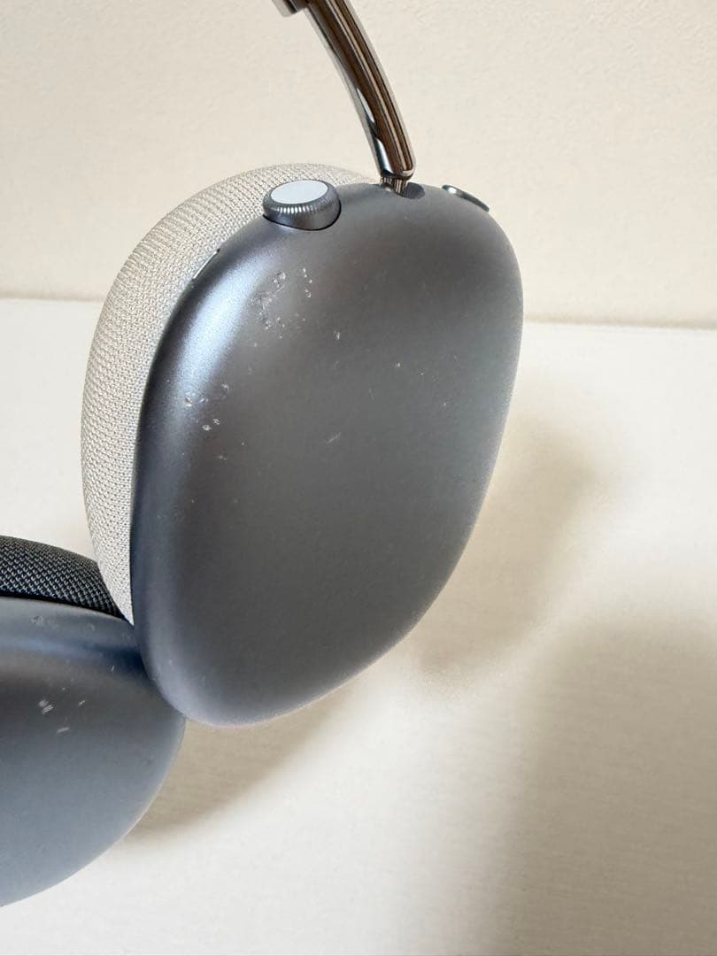 AirPods max ブルー