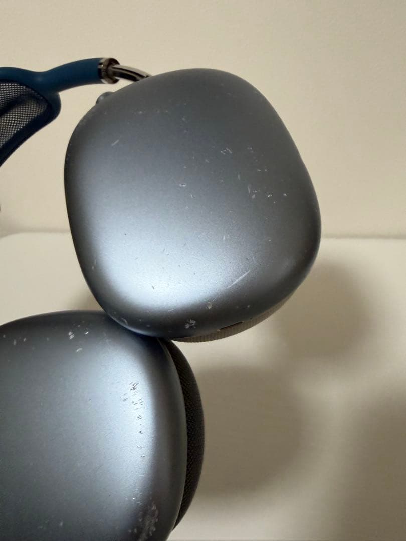 AirPods max ブルー