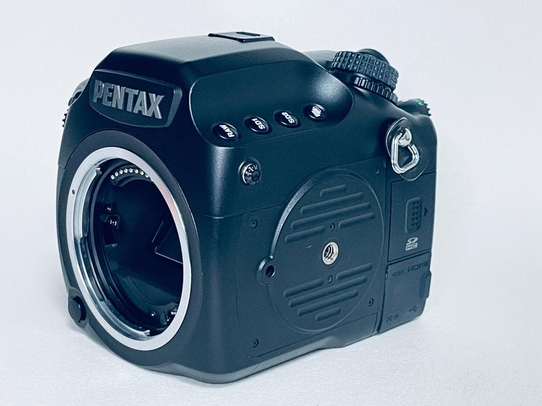 【美品】PENTAX ペンタックス 645D 中判デジタル一眼レフカメラ