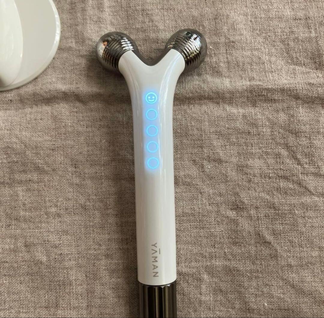 YAMAN WAVYmini 美容器　EP-16W ヤーマン　美顔器