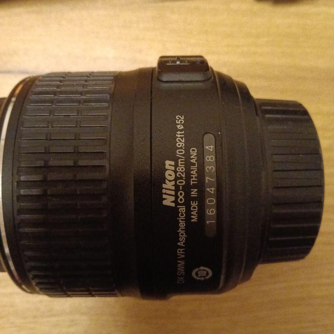 Nikon D5100 デジタル一眼レフカメラ ダブルズームキットストラップ付き