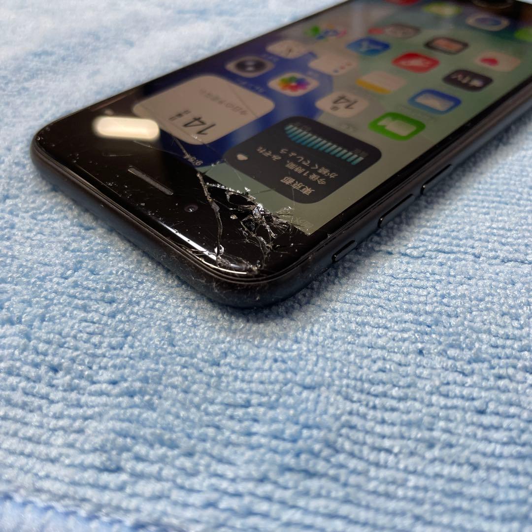 Apple iPhone SE第2世代 64GB SIMフリー