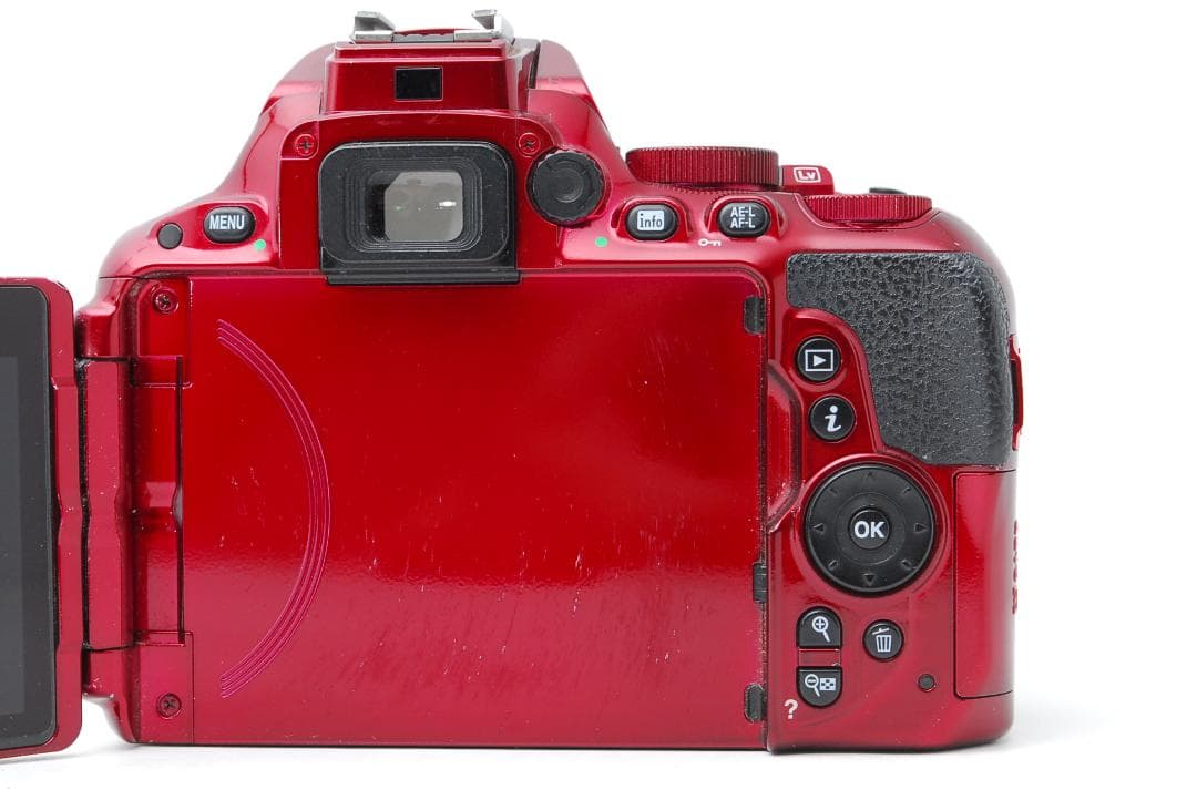 【希少カラー　レッド】Nikon D5500　WiFi　スマホ転送　自撮り　動画