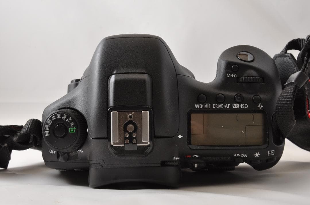 キャノン　Canon EOS 7D MarkII ボディ ≪S数10845回≫