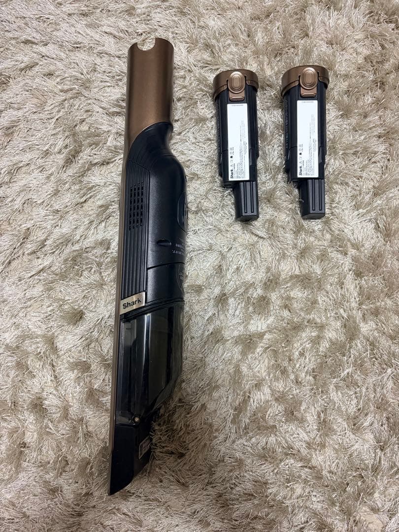 シャーク　スティッククリーナー本体 充電ドック付き