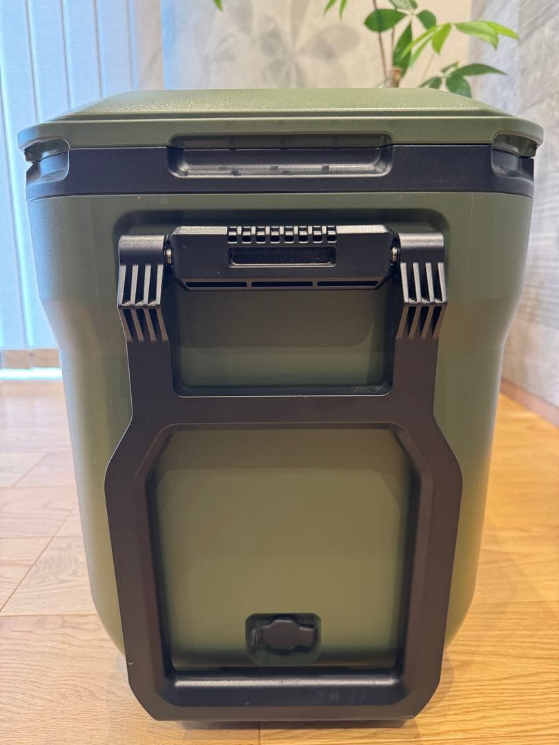 【対策済み】日立工機 UL18DB 冷温庫｜バッテリー付｜車載OK｜清掃済み