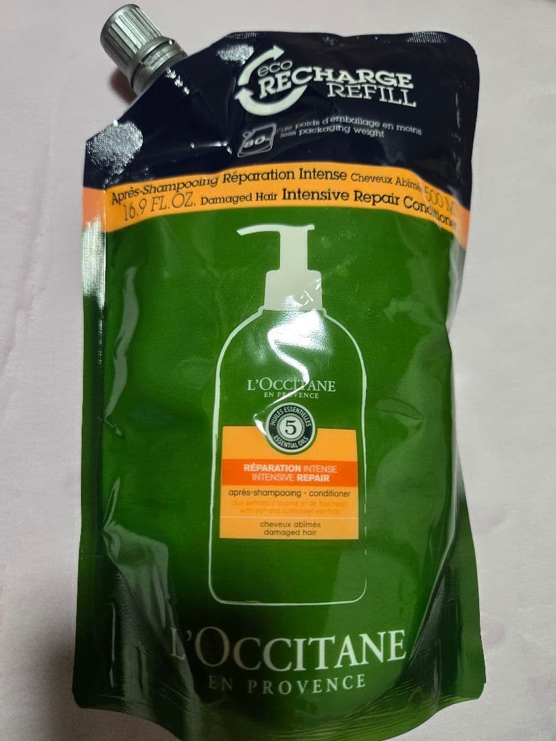 L'OCCITANEファイブハーブスリペアリングシャンプーコンディショナーセット