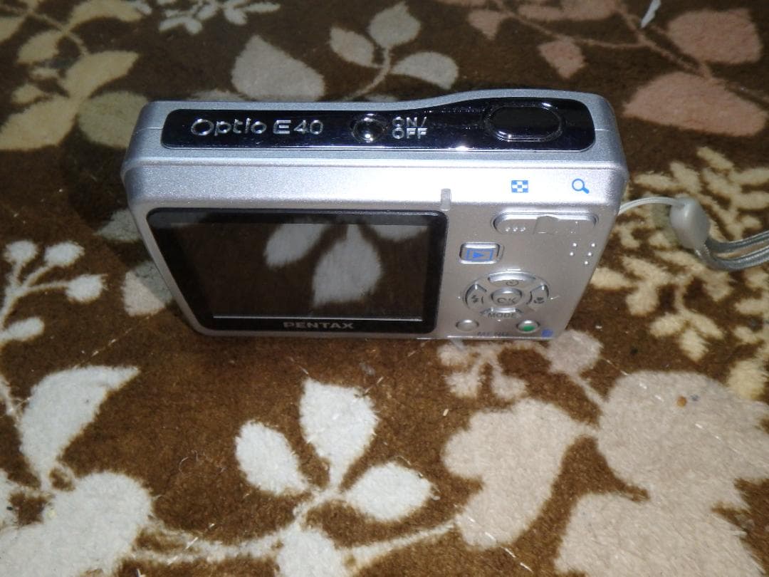 動作品 PENTAX OPTIO E40 デジタルカメラ　乾電池駆動