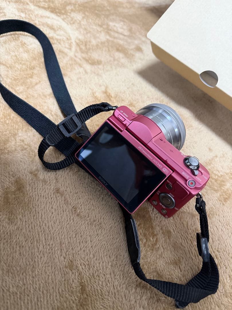 Sony α5000 ピンク E 16-50mm レンズ付き