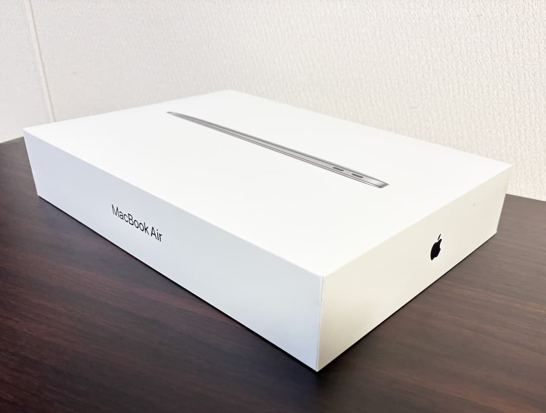 美品MacBook Air M1 13” 16GB 256GBバッテリー96%