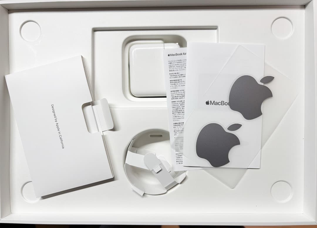 美品MacBook Air M1 13” 16GB 256GBバッテリー96%