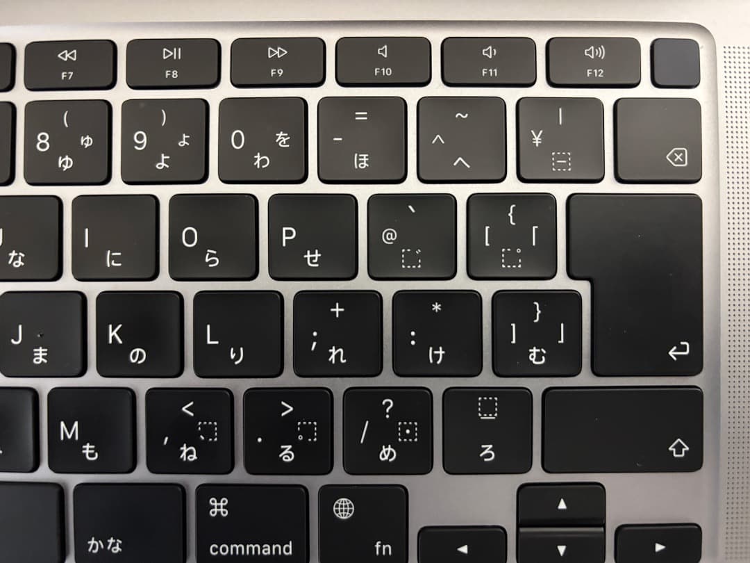 美品MacBook Air M1 13” 16GB 256GBバッテリー96%