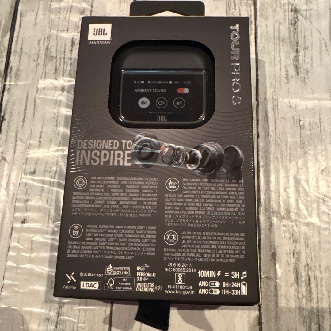 ［新品　未開封］　JBL Tour Pro 3ワイヤレスイヤホン　黒